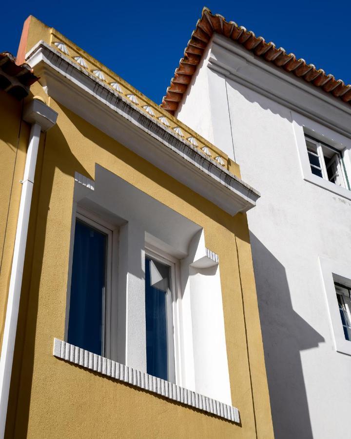 Alfama Yellow House Lisboa Εξωτερικό φωτογραφία